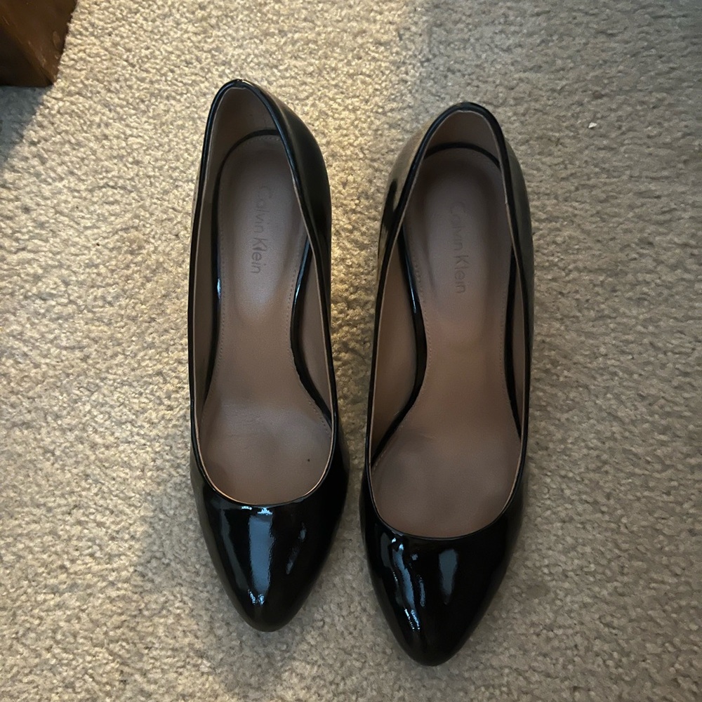 Calvin Klein patent leather pumps